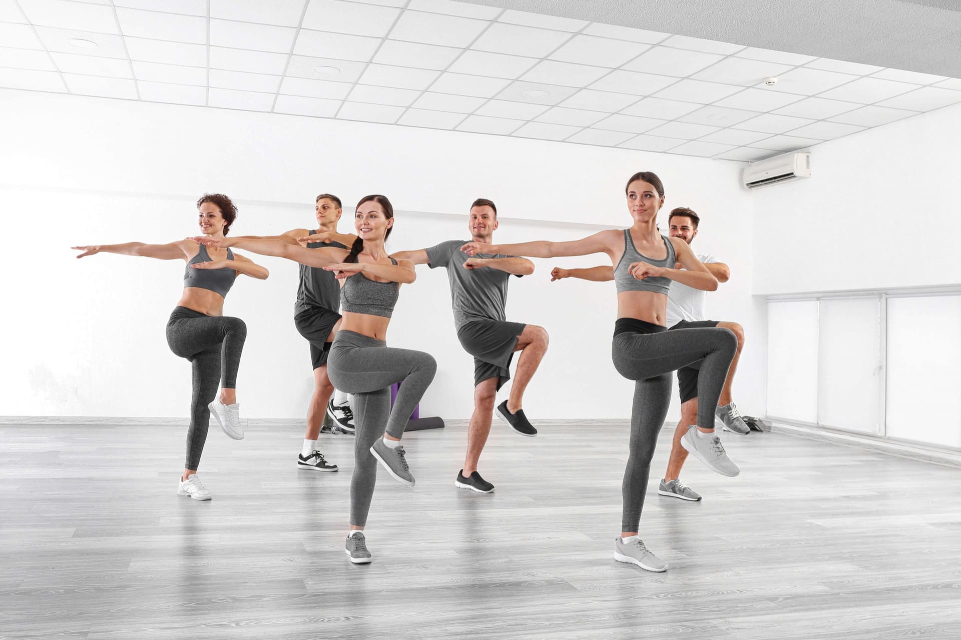Zumba — Aura GYM Etimesgut
